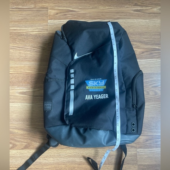 metallic gray nike backpack Nike SB Backpack Brasilia M
